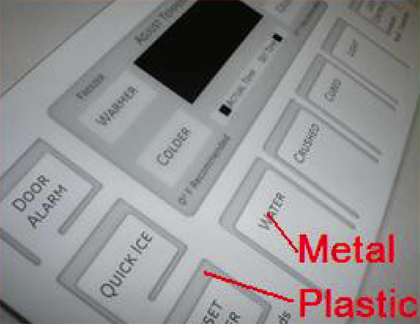 金属与塑料共模面板及目标层